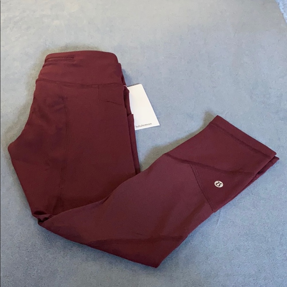 Lululemon pace rival crop 22”